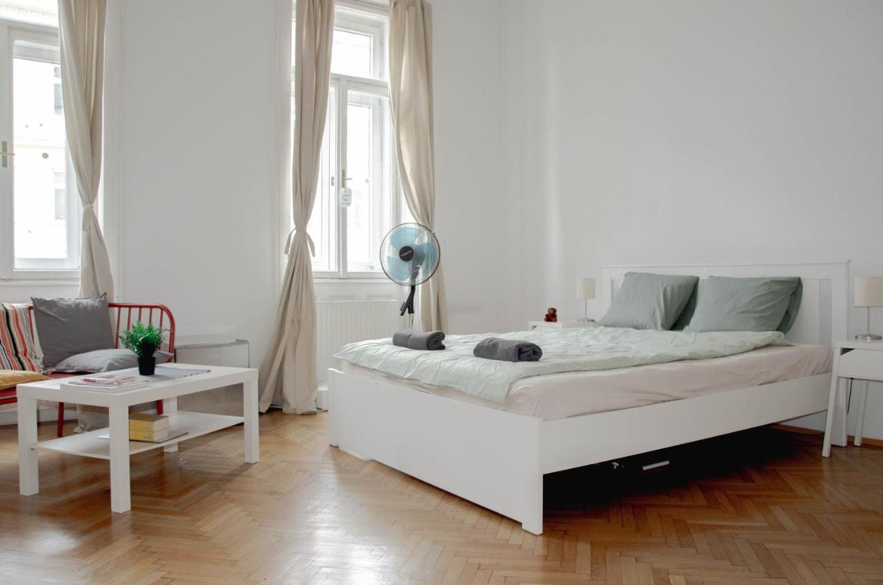 Wonderful Two Bedroom Apartment Vienna Exterior photo
